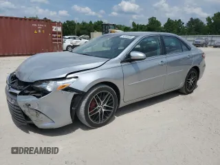 2015 Toyota Camry XLE with VIN 4T4BF1FKXFR498149, listed as a Copart auction lot 54358985 with 48,152 mi miles and Salvage Title. Bid and sale history available at carsss.com. Image 1.