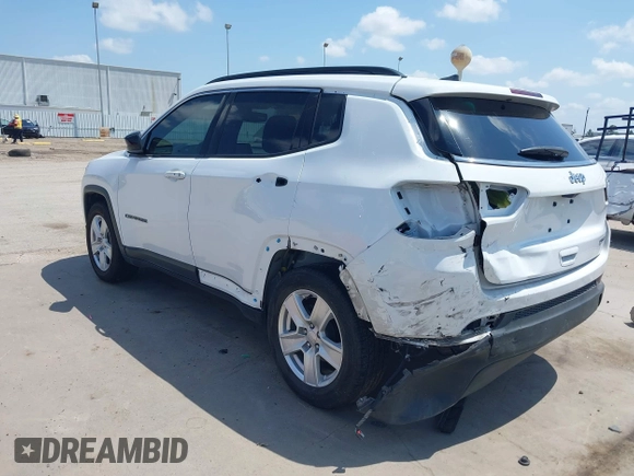 2022 Jeep Compass Latitude with VIN 3C4NJCBB8NT137619, listed as a IAAI auction lot 42211859 with 31,319 mi miles and . Bid and sale history available at DreamBid. Image 3.
