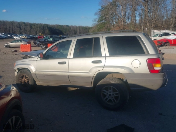 2004 Jeep Grand Cherokee Laredo with VIN 1J4GX48S44C284478, listed as a IAAI auction lot 41253167 with 1 mi miles. Bid and sale history available at carsss.com. Image 14.