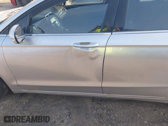 2016 Ford Fusion SE with VIN 3FA6P0HD0GR298790, listed as a IAAI auction lot 42394183 with 180,570 mi miles and . Bid and sale history available at DreamBid. Image 6.