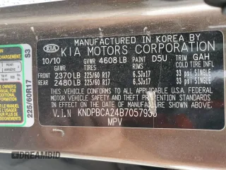 2011 Kia Sportage LX z VIN KNDPBCA24B7057936, wystawiony jako Copart lot #55645095 z przebiegiem 152 923 mil mil oraz Szkoda całkowita • Salvage title. Historia ofert i sprzedaży dostępna na DreamBid. Obrazek 13.