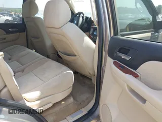 2007 Chevrolet Tahoe LTZ with VIN 1GNFK13077J130469, listed as a IAAI auction lot 42463054 with 126,266 mi miles and . Bid and sale history available at DreamBid. Image 8.