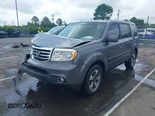 2015 Honda Pilot SE z VIN 5FNYF3H35FB034592, wystawiony jako IAAI lot #42133579 z przebiegiem 108 980 mil mil oraz . Historia ofert i sprzedaży dostępna na DreamBid. Obrazek 2.