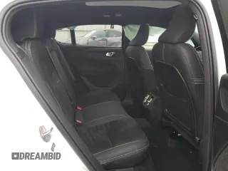 2023 Volvo C40 Recharge Pure Electric Plus with VIN YV4ED3GL0P2043647, listed as a Copart auction lot 39146484 with 2,576 mi miles. Bid and sale history available at carsss.com. Image 12.