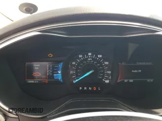 2020 Ford Fusion SE z VIN 3FA6P0HD8LR132155, wystawiony jako Copart lot #58488375 z przebiegiem 39 866 mil mil oraz Szkoda całkowita • Salvage title. Historia ofert i sprzedaży dostępna na DreamBid. Obrazek 9.