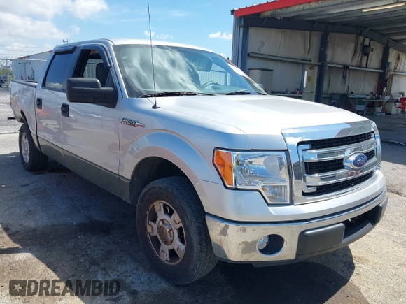 2013 Ford F-150 XL with VIN 1FTEW1CM2DFA62107, listed as a IAAI auction lot 41873021 with 149,648 mi miles and . Bid and sale history available at carsss.com. Image 1.