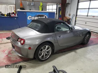 2005 BMW Z4 3.0i with VIN 4USBT53555LU09714, listed as a Copart auction lot 43445835 with 157,587 mi miles and Clean title. Bid and sale history available at DreamBid. Image 3.