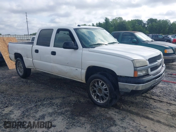 2005 Chevrolet Silverado 1500HD LT z VIN 1GCGC13U85F821460, wystawiony jako IAAI lot #42150934 z przebiegiem 272 356 mil mil oraz . Historia ofert i sprzedaży dostępna na DreamBid. Obrazek 1.