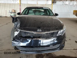 2017 Kia Optima LX z VIN 5XXGT4L31HG164323, wystawiony jako Copart lot #59189335 z przebiegiem 60 354 mil mil oraz Szkoda całkowita • Salvage title. Historia ofert i sprzedaży dostępna na DreamBid. Obrazek 5.