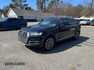 2017 Audi Q7 Premium Plus with VIN WA1LAAF73HD037871, listed as a Copart auction lot 51755805 with 124,032 mi miles and Clean Title. Bid and sale history available at carsss.com. Image 2.