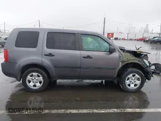 2015 Honda Pilot LX with VIN 5FNYF3H28FB029622, listed as a IAAI auction lot 41562469 with 145,075 mi miles and . Bid and sale history available at carsss.com. Image 14.
