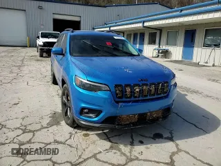 2021 Jeep Cherokee Altitude z VIN 1C4PJMLB7MD137385, wystawiony jako Copart lot #45909505 z przebiegiem Nie podano mil oraz Szkoda całkowita • Salvage title. Historia ofert i sprzedaży dostępna na DreamBid. Obrazek 12.