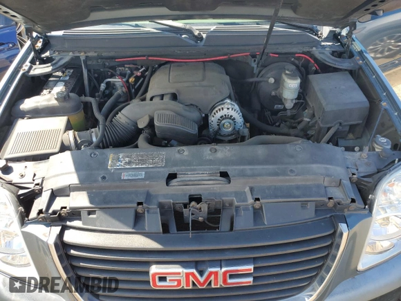 2008 GMC Yukon SLT w/4SB with VIN 1GKFC13078R184027, listed as a Copart auction lot 73635254 with 195,030 mi miles and Salvage Title. Bid and sale history available at carsss.com. Image 12.
