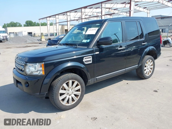 2013 Land Rover LR4 HSE с VIN SALAG2D44DA697884, выставлен на аукционе IAAI как лот 42620594 с пробегом 134 174 миль миль и . История ставок и продаж доступна на DreamBid. Изображение 17.