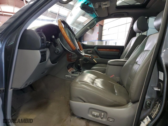 2006 Lexus LX 470 with VIN JTJHT00W964017117, listed as a Copart auction lot 61019524 with 207,767 mi miles and Salvage Title. Bid and sale history available at carsss.com. Image 7.