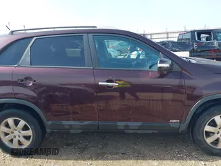 2011 Kia Sorento LX with VIN 5XYKTDA17BG154197, listed as a IAAI auction lot 41923864 with 143,010 mi miles and . Bid and sale history available at carsss.com. Image 13.