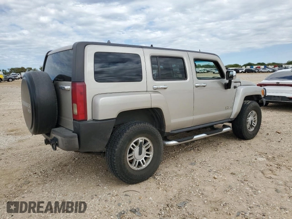 2006 Hummer H3 with VIN 5GTDN136X68177988, listed as a Copart auction lot 79290064 with 247,270 mi miles and Clean Title. Bid and sale history available at carsss.com. Image 3.