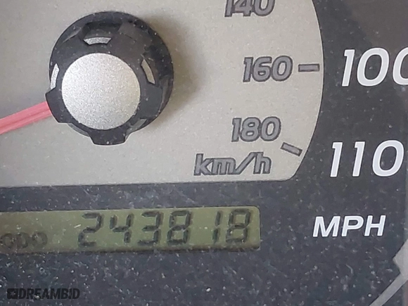 2004 Toyota 4Runner SR5 with VIN JTEBU14R448015129, listed as a IAAI auction lot 42040611 with 243,818 mi miles. Bid and sale history available at carsss.com. Image 15.