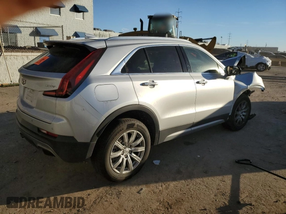 2022 Cadillac XT4 AWD Premium Luxury with VIN 1GYFZDR49NF116972, listed as a Copart auction lot 84223184 with 42,584 mi miles and Salvage Title. Bid and sale history available at carsss.com. Image 3.