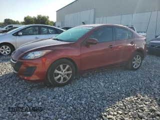 2010 Mazda 3 i Sport z VIN JM1BL1SFXA1133237, wystawiony jako Copart lot #57247575 z przebiegiem 96 252 mil mil oraz Szkoda całkowita • Salvage title. Historia ofert i sprzedaży dostępna na DreamBid. Obrazek 1.