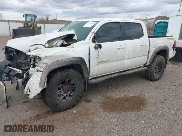 2017 Toyota Tacoma SR5 z VIN 3TMCZ5AN8HM077203, wystawiony jako IAAI lot #41765910 z przebiegiem 170 863 mil mil oraz . Historia ofert i sprzedaży dostępna na DreamBid. Obrazek 17.