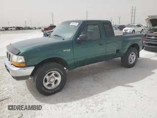 2000 Ford Ranger XL with VIN 1FTZR15V7YTB33422, listed as a Copart auction lot 49345705 with 235,799 mi miles and Clean Title. Bid and sale history available at carsss.com. Image 1.