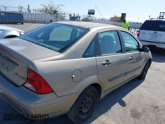 2004 Ford Focus z VIN 1FAFP33Z24W149701, wystawiony jako IAAI lot #42360188 z przebiegiem 152 415 mil mil oraz . Historia ofert i sprzedaży dostępna na DreamBid. Obrazek 6.