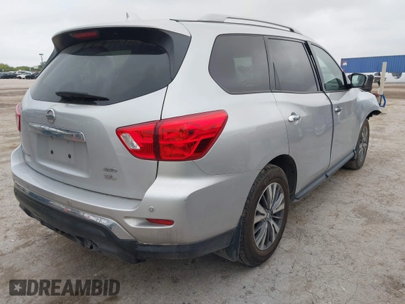 2020 Nissan Pathfinder SL with VIN 5N1DR2CM0LC641522, listed as a IAAI auction lot 42085317 with 82,078 mi miles and . Bid and sale history available at DreamBid. Image 4.