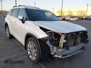 2023 Toyota Highlander L with VIN 5TDKDRAH1PS010923, listed as a IAAI auction lot 41591645 with 21,689 mi miles and . Bid and sale history available at DreamBid. Image 1.