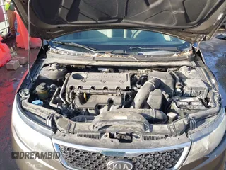2012 Kia Forte EX with VIN KNAFU4A27C5476031, listed as a IAAI auction lot 41633058 with 137,998 mi miles. Bid and sale history available at carsss.com. Image 10.