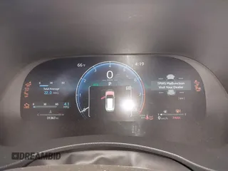 2023 Toyota Highlander L z VIN 5TDKDRBH5PS519850, wystawiony jako IAAI lot #42068525 z przebiegiem 31 367 mil mil oraz . Historia ofert i sprzedaży dostępna na DreamBid. Obrazek 7.