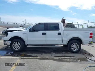 2004 Ford F-150 XLT with VIN 1FTPW14584FA24705, listed as a IAAI auction lot 41883212 with 172,251 mi miles. Bid and sale history available at carsss.com. Image 14.