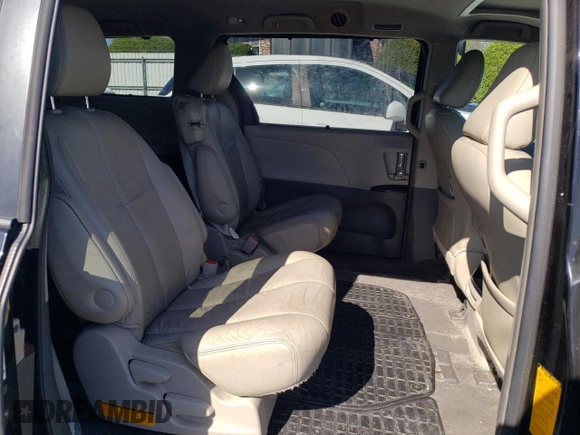 2011 Toyota Sienna XLE AAS with VIN 5TDYK3DC4BS097416, listed as a Copart auction lot 53633645 with 213,580 mi miles and Clean Title. Bid and sale history available at carsss.com. Image 11.