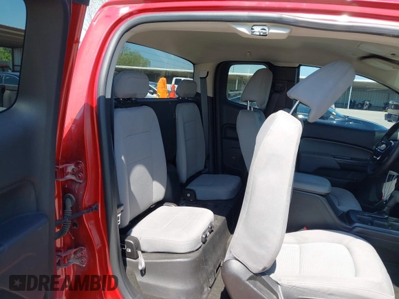 2016 GMC Canyon 2WD z VIN 1GTH5BEA8G1367539, wystawiony jako IAAI lot #41984288 z przebiegiem 111 878 mil mil oraz . Historia ofert i sprzedaży dostępna na DreamBid. Obrazek 8.
