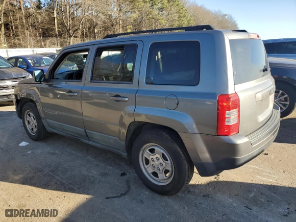 2011 Jeep Patriot Latitude with VIN 1J4NT1GA1BD284164, listed as a Copart auction lot 46862655 with 144,292 mi miles and Salvage Title. Bid and sale history available at carsss.com. Image 2.