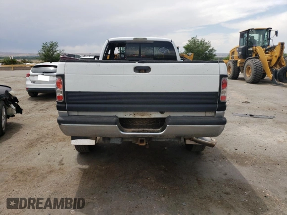 2000 Dodge 2500 with VIN 3B7KF2367YG158765, listed as a Copart auction lot 59000375 with Not provided miles and Salvage title. Bid and sale history available at DreamBid. Image 6.
