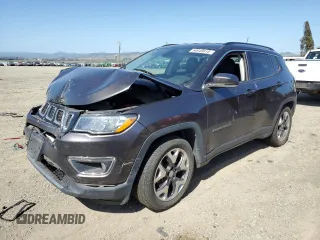 2019 Jeep Compass Limited z VIN 3C4NJCCB3KT819480, wystawiony jako Copart lot #54949615 z przebiegiem 104 179 mil mil oraz Szkoda całkowita • Salvage title. Historia ofert i sprzedaży dostępna na DreamBid. Obrazek 1.