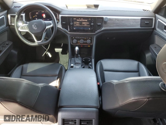2022 Volkswagen Atlas SE z VIN 1V2KE2CA7NC226549, wystawiony jako Copart lot #49556985 z przebiegiem 49 598 mil mil oraz Szkoda całkowita • Salvage title. Historia ofert i sprzedaży dostępna na DreamBid. Obrazek 8.