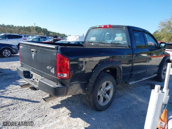 2006 Dodge Ram 1500 SLT with VIN 1D7HU18266S511895, listed as a IAAI auction lot 41792717 with 240,175 mi miles. Bid and sale history available at carsss.com. Image 4.