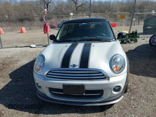 2013 MINI Cooper Hardtop with VIN WMWSU3C56DT683555, listed as a IAAI auction lot 41871323 with 102,527 mi miles. Bid and sale history available at carsss.com. Image 12.