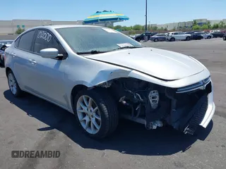 2013 Dodge Dart SXT z VIN 1C3CDFBA4DD104505, wystawiony jako IAAI lot #42702000 z przebiegiem 161 001 mil mil oraz . Historia ofert i sprzedaży dostępna na DreamBid. Obrazek 1.