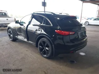 2016 Infiniti QX70 with VIN JN8CS1MW2GM752589, listed as a IAAI auction lot 41826357 with 142,469 mi miles. Bid and sale history available at carsss.com. Image 3.