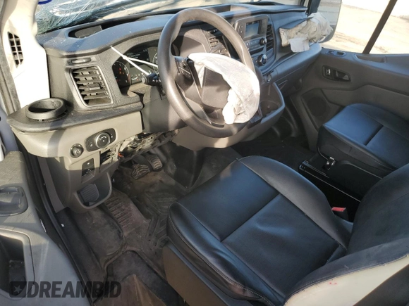 2023 Ford Transit Cargo z VIN 1FTBR3X80PKB02196, wystawiony jako Copart lot #85529414 z przebiegiem 89 528 mil mil oraz Szkoda całkowita • Salvage title. Historia ofert i sprzedaży dostępna na DreamBid. Obrazek 8.
