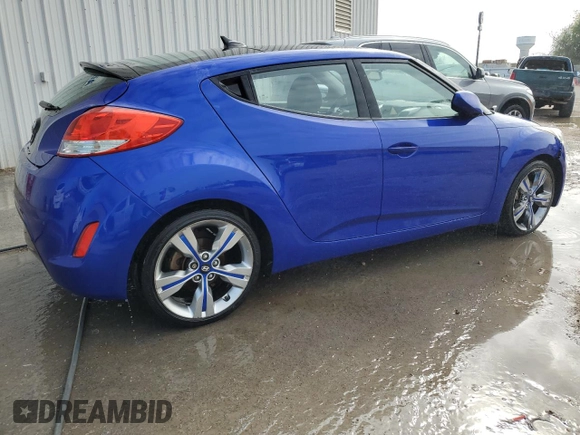 2012 Hyundai Veloster w/Red Int z VIN KMHTC6AD2CU048049, wystawiony jako Copart lot #85809854 z przebiegiem 122 914 mil mil oraz Szkoda całkowita • Salvage title. Historia ofert i sprzedaży dostępna na DreamBid. Obrazek 3.