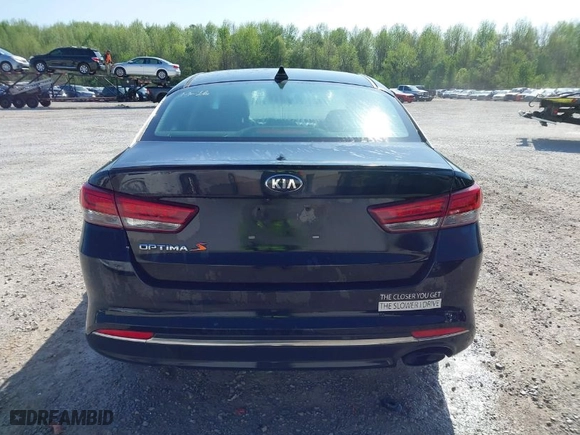 2018 Kia Optima S with VIN 5XXGT4L32JG253680, listed as a IAAI auction lot 41982361 with 204,237 mi miles. Bid and sale history available at carsss.com. Image 16.