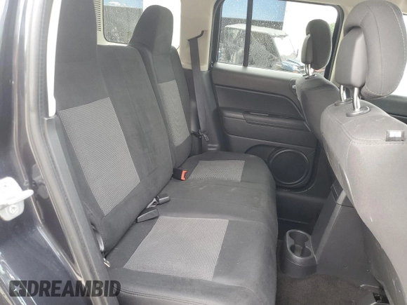 2014 Jeep Patriot Latitude with VIN 1C4NJRFB0ED649779, listed as a Copart auction lot 60444435 with 161,009 mi miles and Salvage title. Bid and sale history available at DreamBid. Image 11.