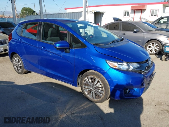 2017 Honda Fit EX with VIN JHMGK5H70HS001025, listed as a IAAI auction lot 41861481 with 17,858 mi miles. Bid and sale history available at carsss.com. Image 1.