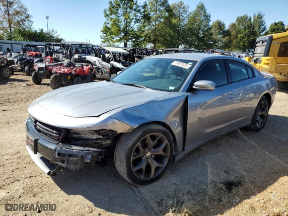 2016 Dodge Charger SXT with VIN 2C3CDXHG5GH133360, listed as a Copart auction lot 71667033 with 191,894 mi miles and Salvage Title. Bid and sale history available at carsss.com. Image 1.