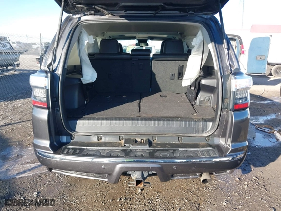 2017 Toyota 4Runner SR5 with VIN JTEBU5JRXH5431401, listed as a IAAI auction lot 41231941 with 133,324 mi miles. Bid and sale history available at carsss.com. Image 17.