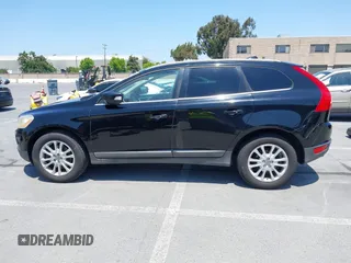 2010 Volvo XC60 3.0T with VIN YV4992DZ4A2029943, listed as a IAAI auction lot 42443995 with 197,979 mi miles and . Bid and sale history available at DreamBid. Image 14.